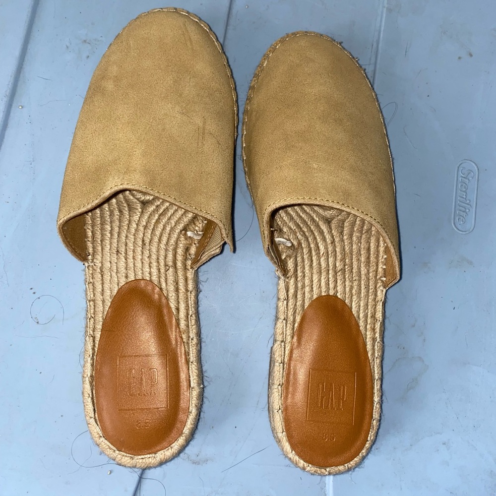 Beige Gap Sandals